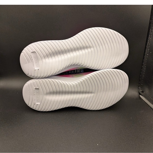 S Sport Skechers Bailey Kids' Sneakers Tie Dye Slip On Cushioned Girls SZ 1 - Picture 4 of 6